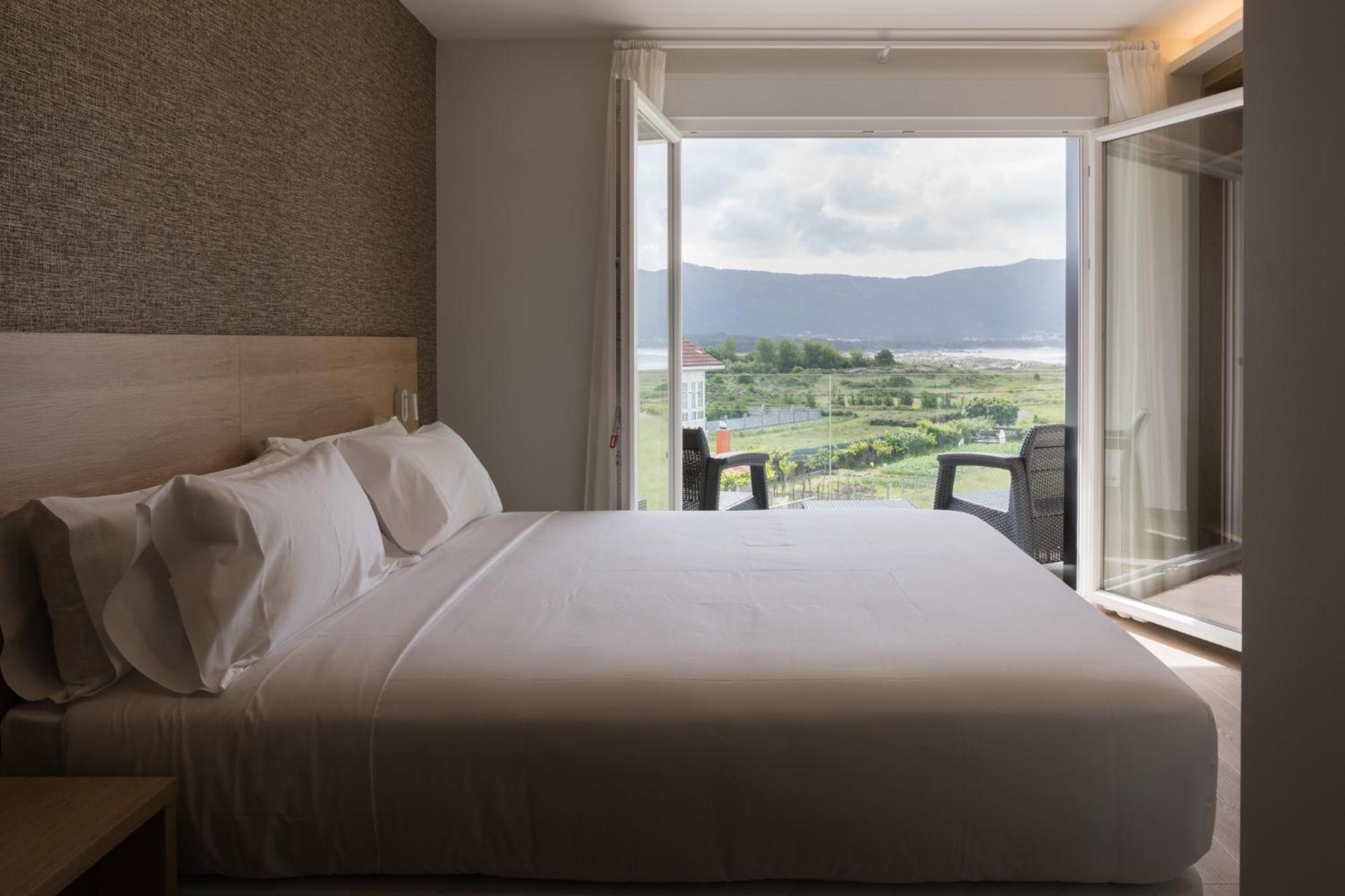 Hotel Spa Meiga Do Mar Caldebarcos Екстер'єр фото
